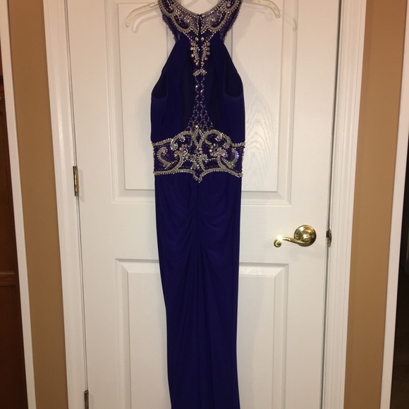 Prom dress!!! - Picture 3 of 5